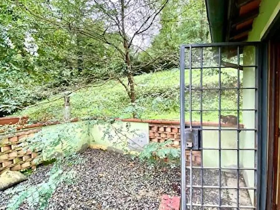 Immagine 34 di Casa colonica in vendita  a Buggiano