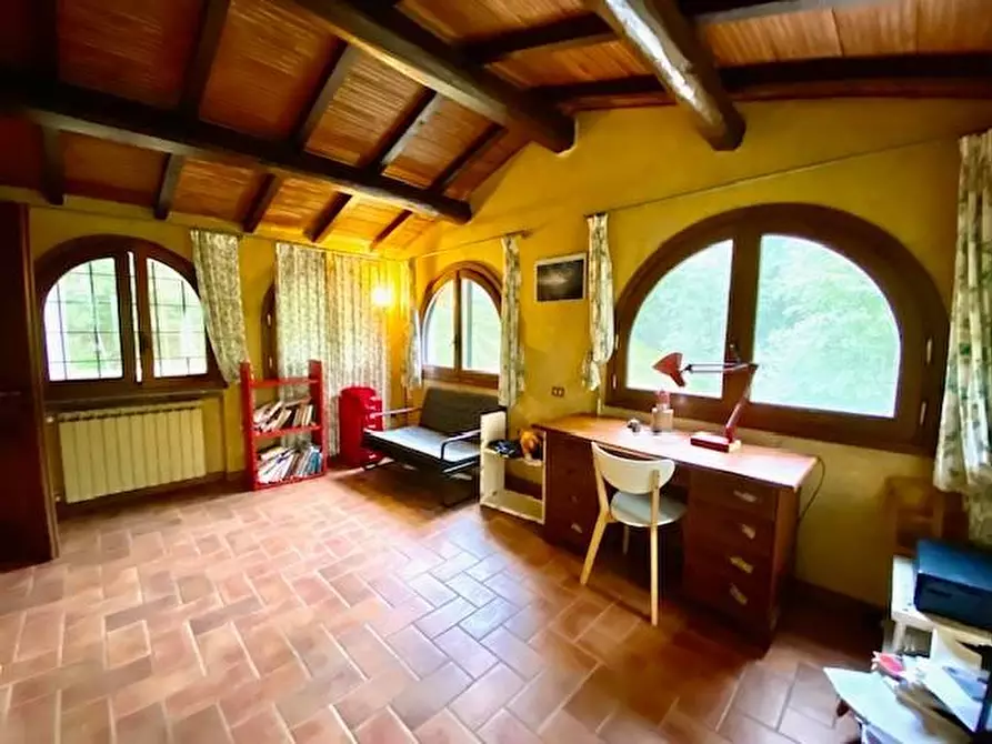 Immagine 24 di Casa colonica in vendita  a Buggiano