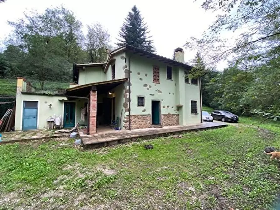 Immagine 38 di Casa colonica in vendita  a Buggiano