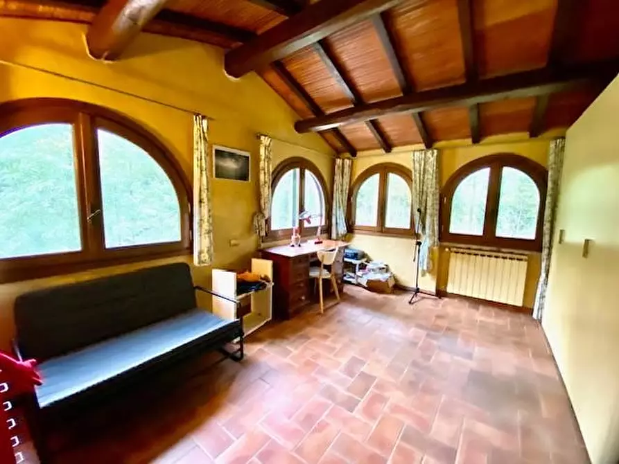 Immagine 23 di Casa colonica in vendita  a Buggiano