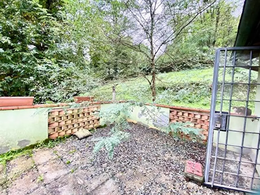 Immagine 33 di Casa colonica in vendita  a Buggiano