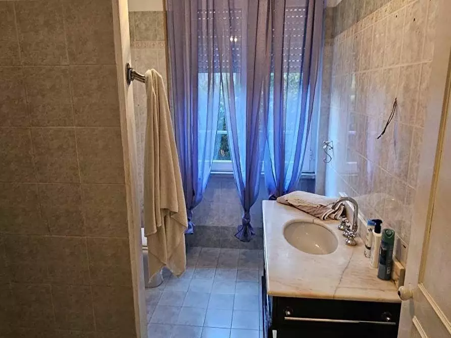 Immagine 13 di Appartamento in vendita  a Massa