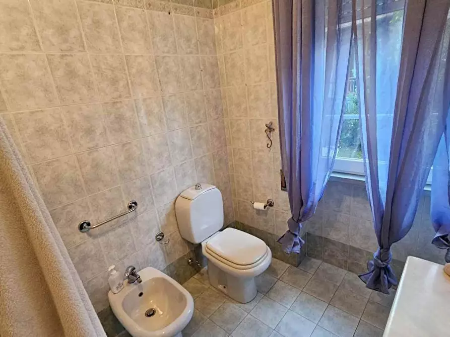 Immagine 15 di Appartamento in vendita  a Massa