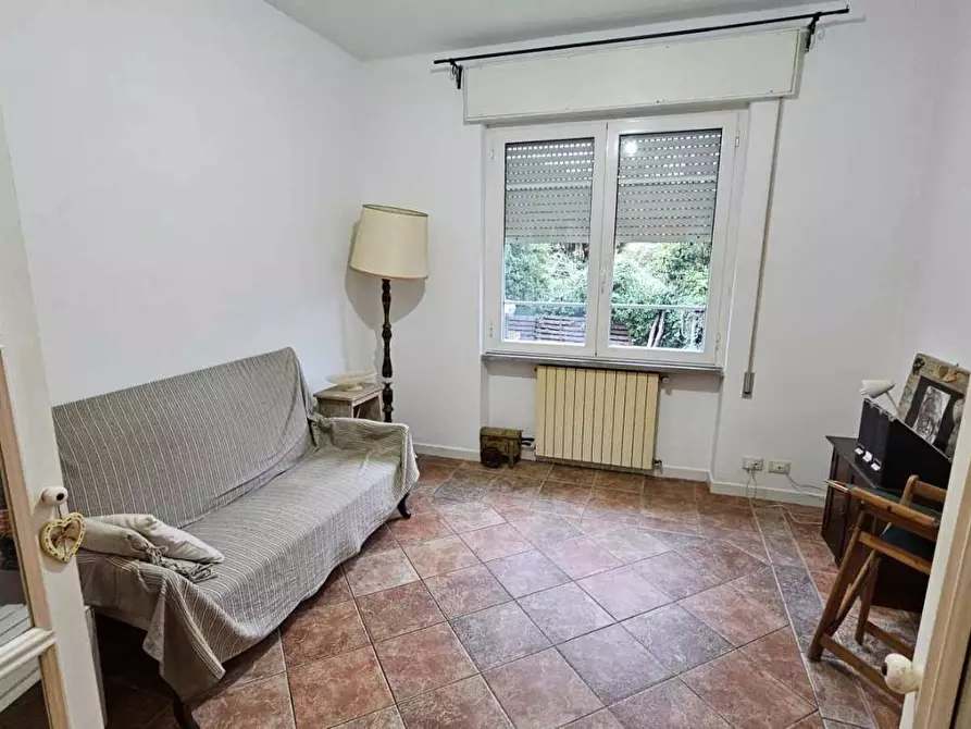 Immagine 7 di Appartamento in vendita  a Massa