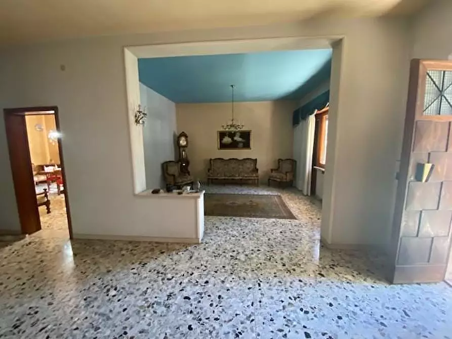 Immagine 3 di Villa in vendita  a Capannoli