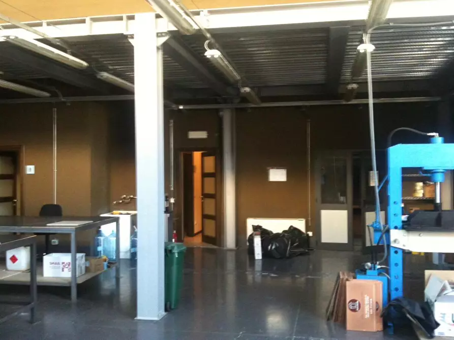 Immagine 19 di Appartamento in vendita  a Cascina