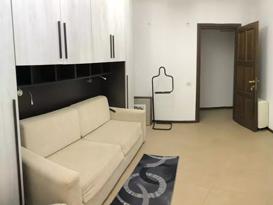 Immagine 42 di Appartamento in vendita  a Cascina