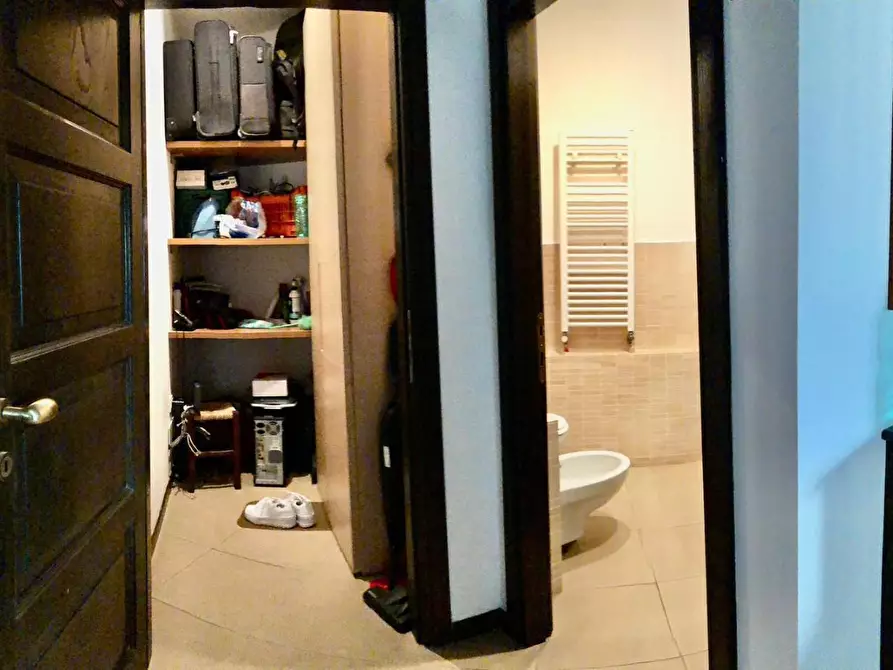 Immagine 45 di Appartamento in vendita  a Cascina