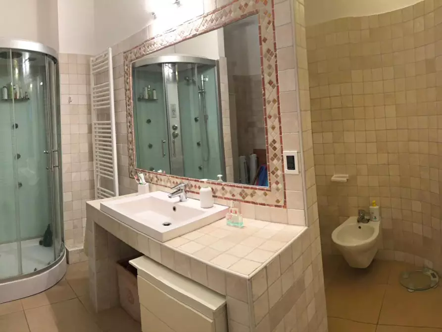 Immagine 26 di Appartamento in vendita  a Cascina