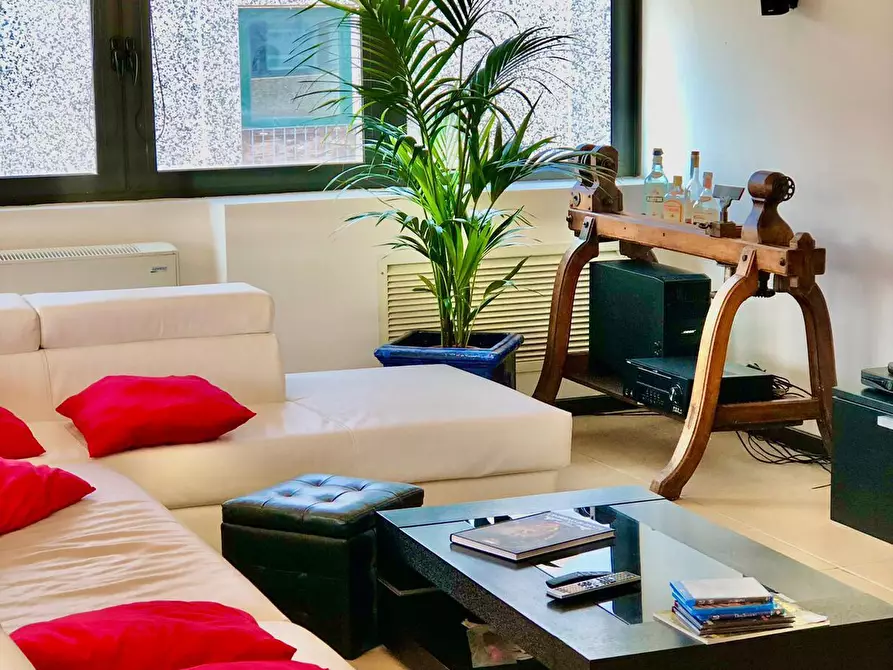 Immagine 31 di Appartamento in vendita  a Cascina