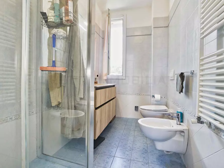 Immagine 27 di Appartamento in vendita  a San Vincenzo