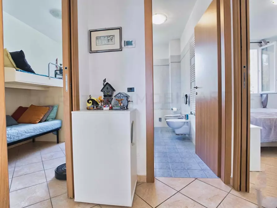 Immagine 18 di Appartamento in vendita  a San Vincenzo