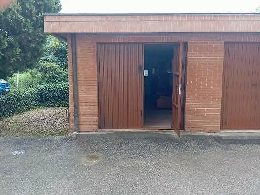 Immagine 12 di Appartamento in vendita  a Poggibonsi