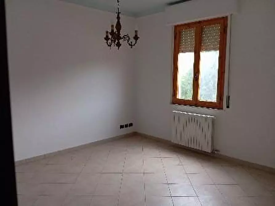 Immagine 14 di Appartamento in vendita  a Poggibonsi