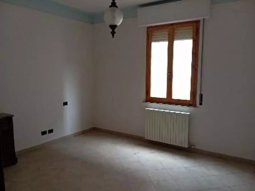 Immagine 16 di Appartamento in vendita  a Poggibonsi