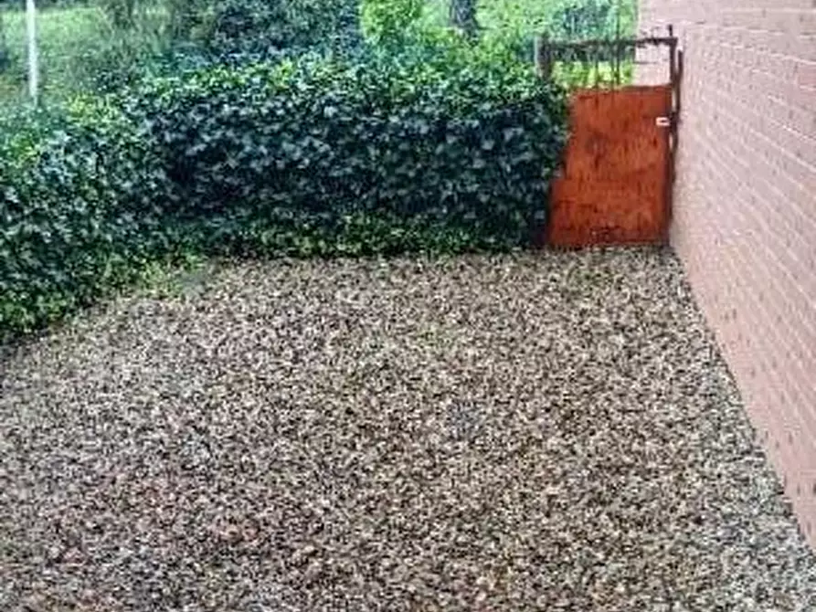 Immagine 26 di Appartamento in vendita  a Poggibonsi