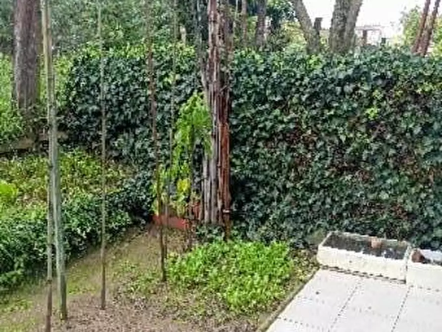 Immagine 25 di Appartamento in vendita  a Poggibonsi