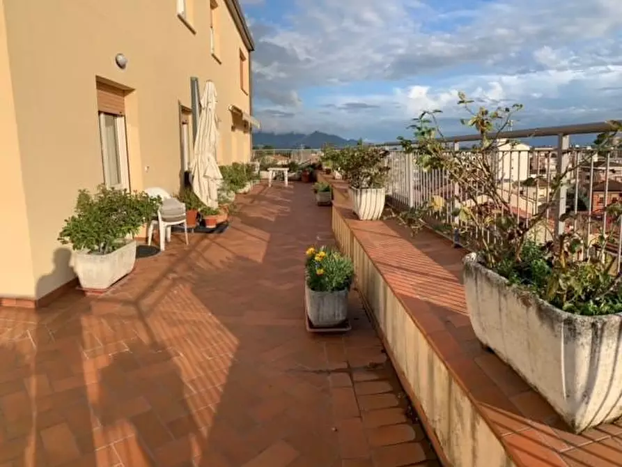 Immagine 20 di Mansarda in vendita  a Pisa