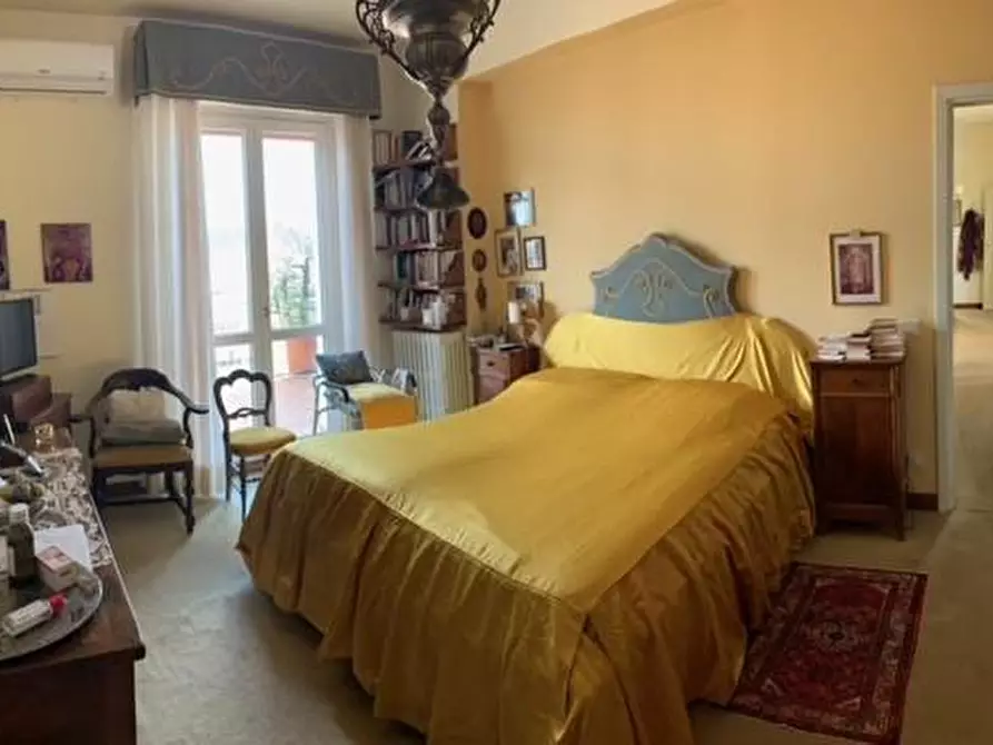 Immagine 17 di Mansarda in vendita  a Pisa