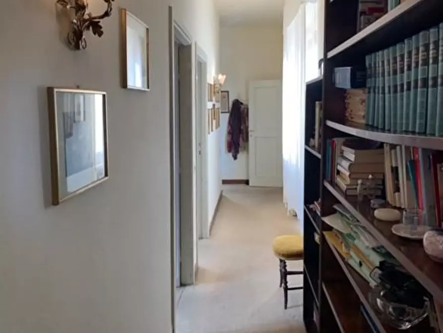 Immagine 21 di Mansarda in vendita  a Pisa