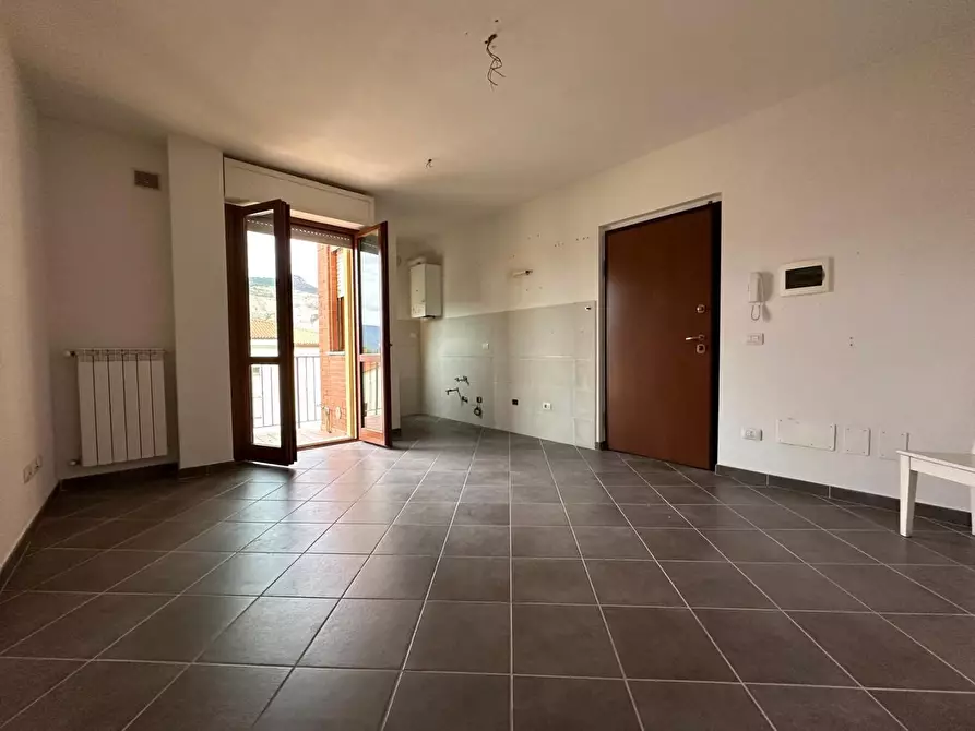 Immagine 1 di Appartamento in vendita  a Cascina