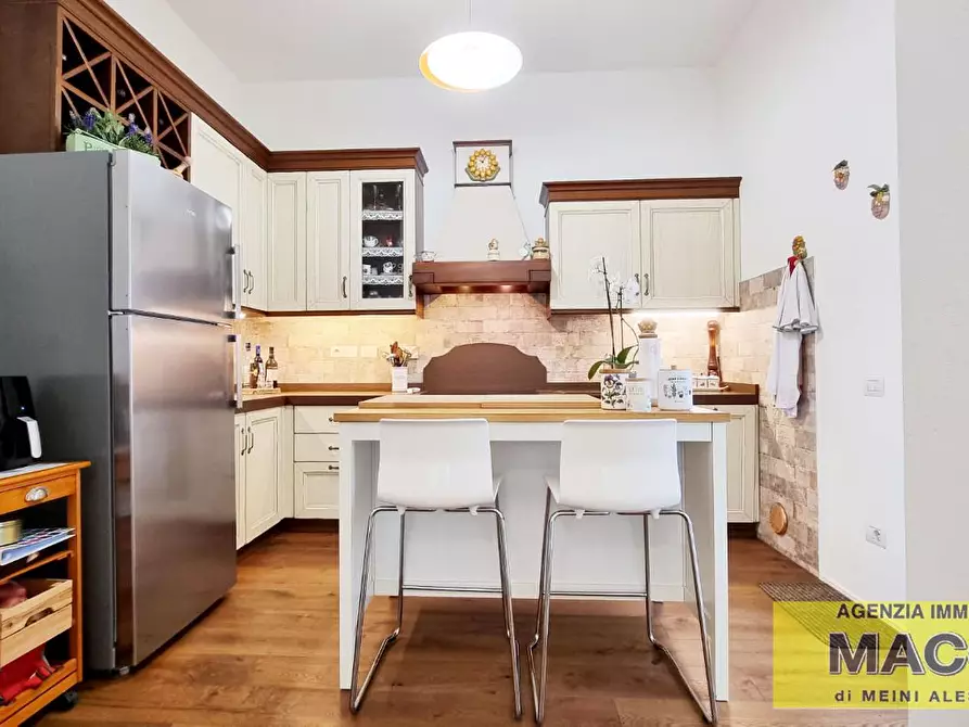 Immagine 6 di Villa in vendita  a Ponsacco