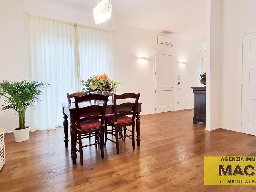 Immagine 8 di Villa in vendita  a Ponsacco