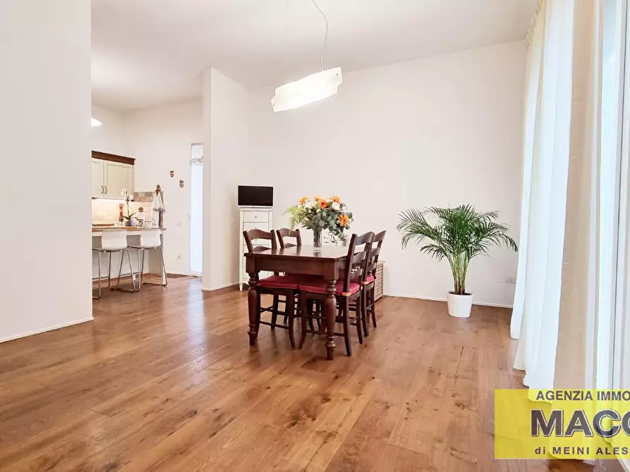 Immagine 3 di Villa in vendita  a Ponsacco