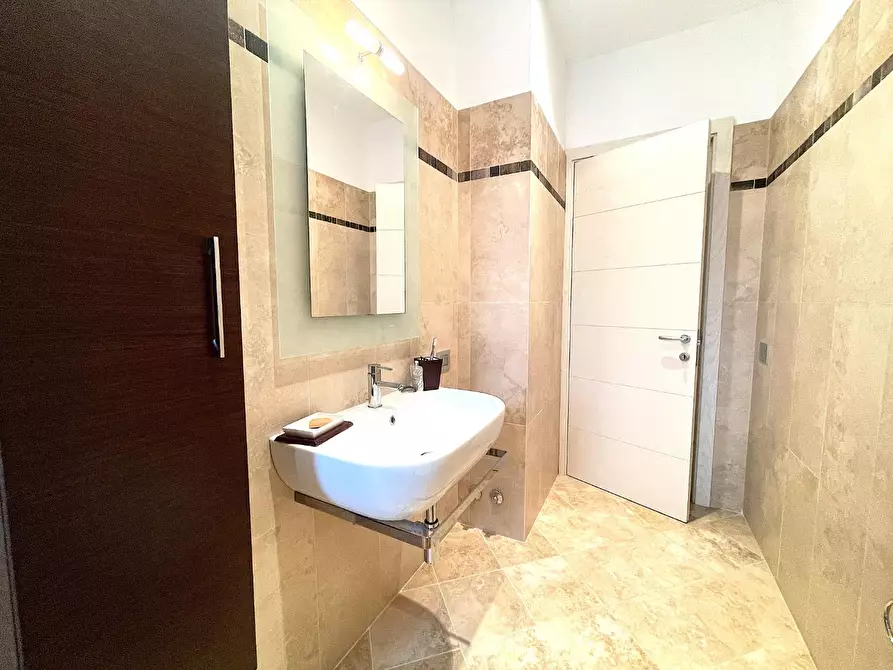 Immagine 30 di Terratetto in vendita  a Vinci