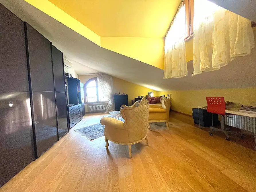 Immagine 35 di Terratetto in vendita  a Vinci