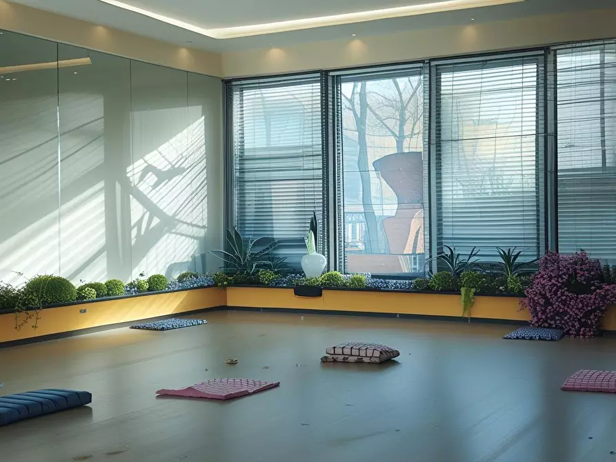 Immagine 17 di Locale commerciale in affitto  a Pontedera