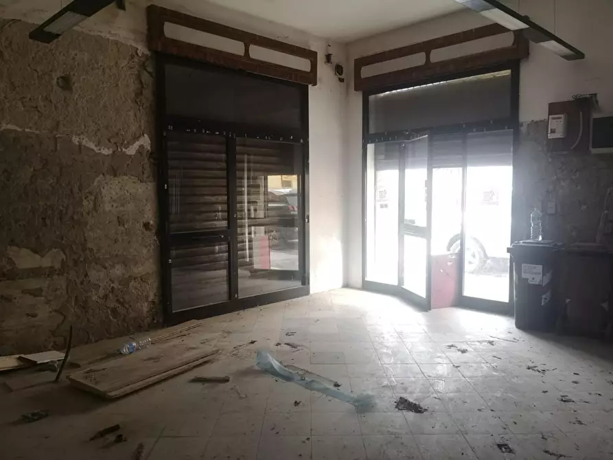 Immagine 5 di Locale commerciale in affitto  a Pontedera