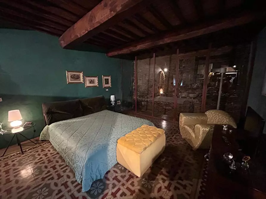 Immagine 23 di Casa colonica in vendita  a Castelfranco Di Sotto