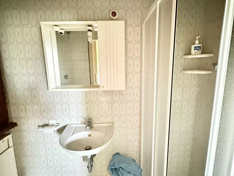 Immagine 13 di Villa in vendita  a San Giuliano Terme