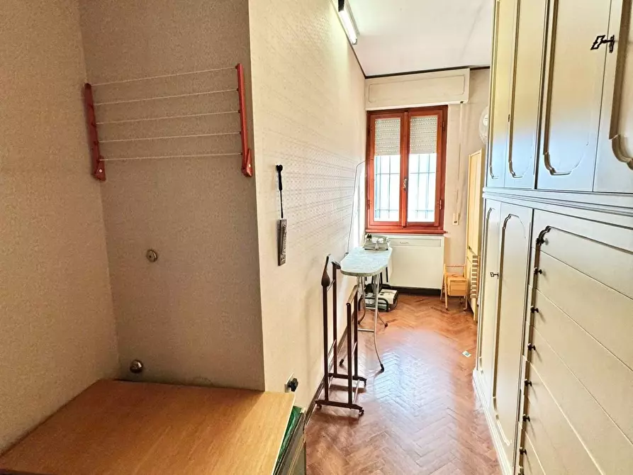 Immagine 21 di Villa in vendita  a San Giuliano Terme