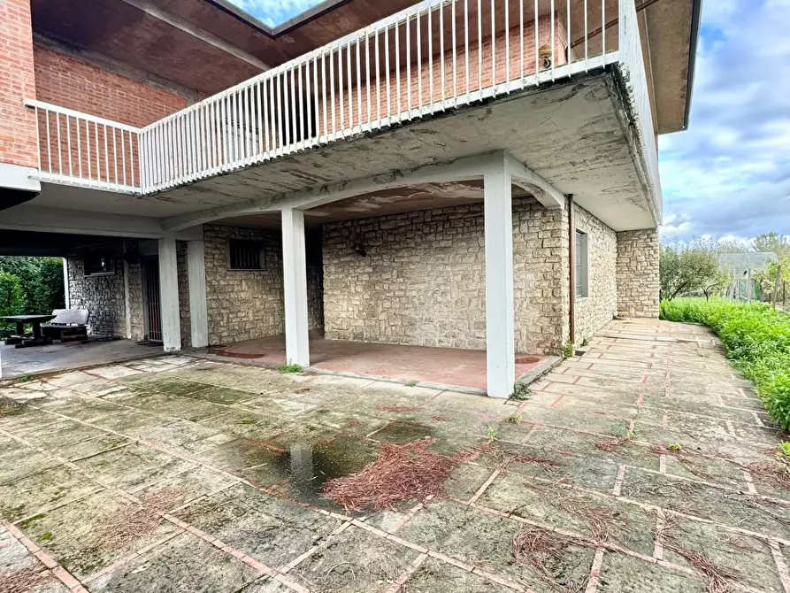 Immagine 31 di Villa in vendita  a San Giuliano Terme