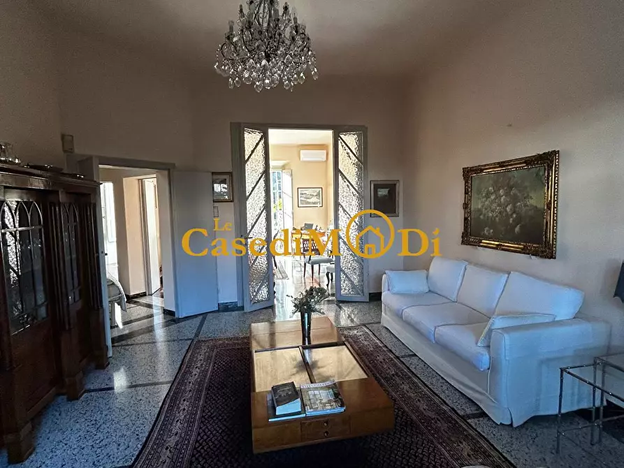 Immagine 5 di Villa in vendita  a Pisa