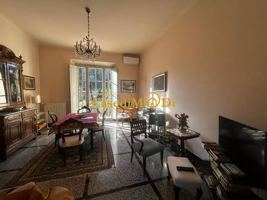 Immagine 4 di Villa in vendita  a Pisa