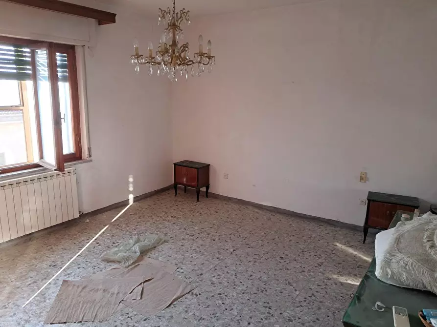 Immagine 8 di Casa bifamiliare in vendita  a Cascina