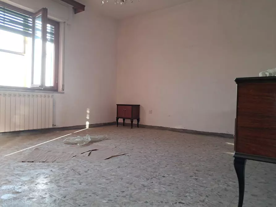 Immagine 6 di Casa bifamiliare in vendita  a Cascina