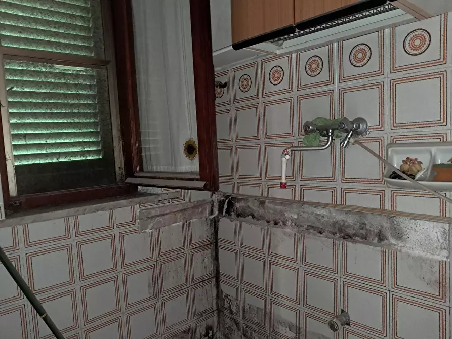 Immagine 21 di Casa bifamiliare in vendita  a Cascina