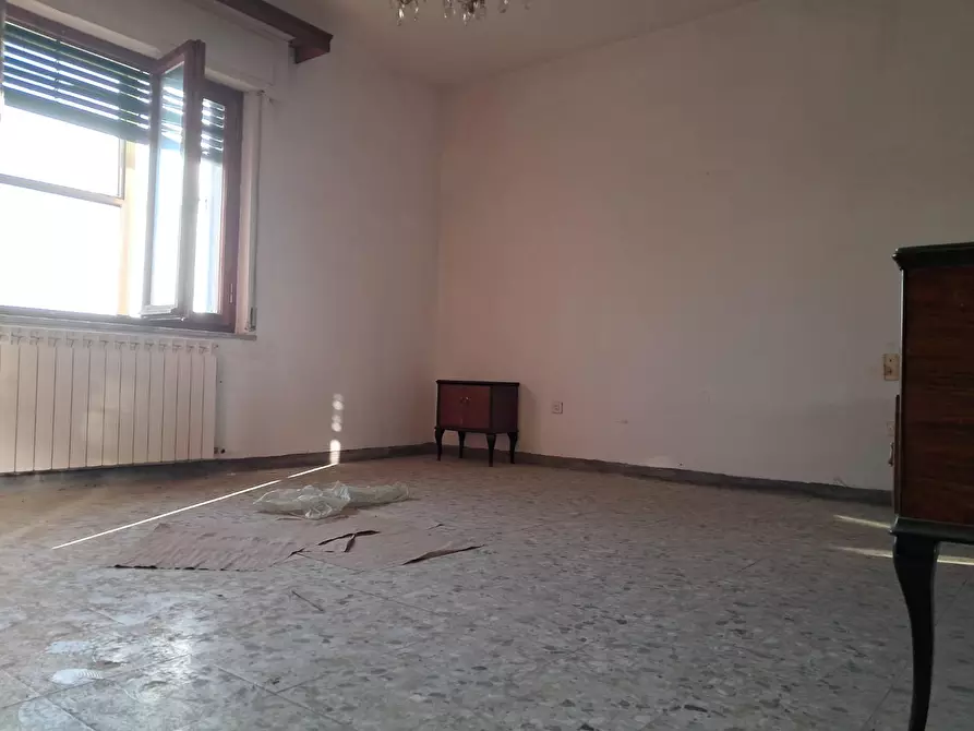 Immagine 5 di Casa bifamiliare in vendita  a Cascina