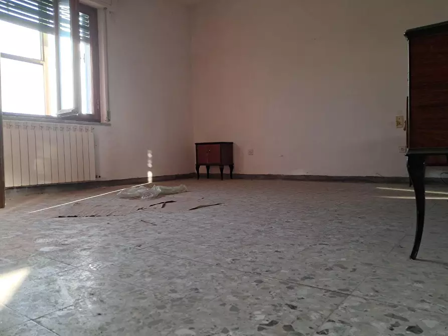 Immagine 15 di Casa bifamiliare in vendita  a Cascina