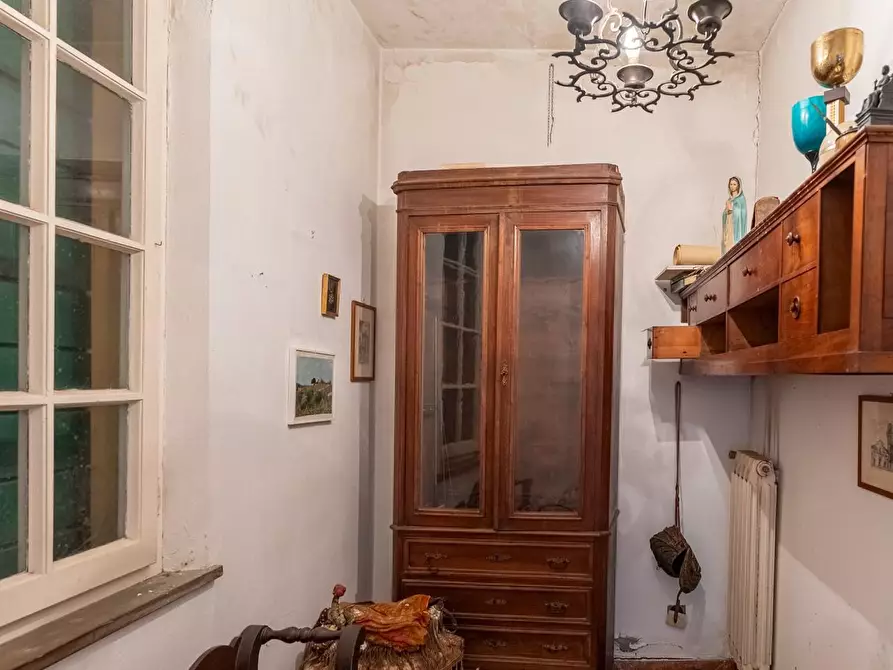 Immagine 34 di Villa in vendita  a Terricciola