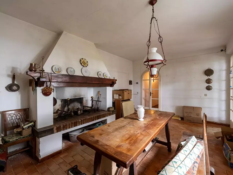Immagine 14 di Villa in vendita  a Terricciola