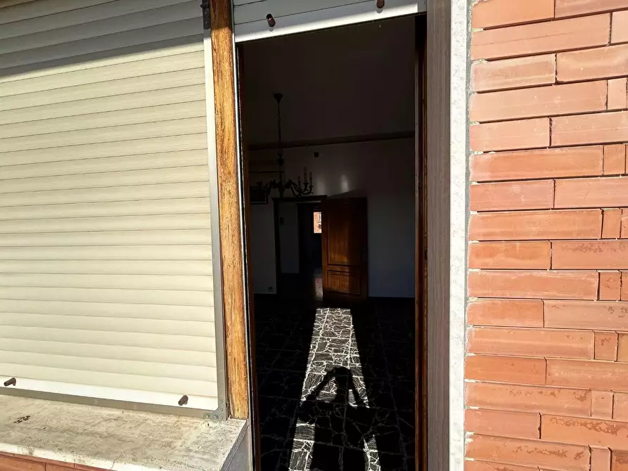 Immagine 7 di Appartamento in vendita  a Siena