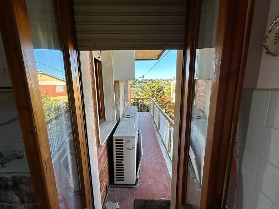 Immagine 19 di Appartamento in vendita  a Siena