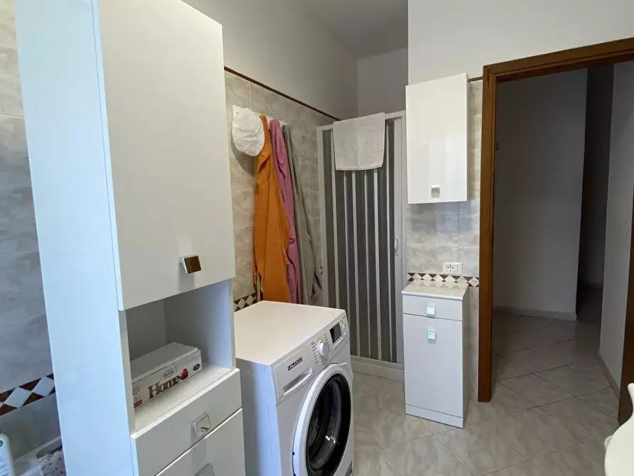 Immagine 11 di Appartamento in vendita  a Campiglia Marittima