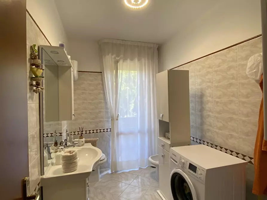 Immagine 10 di Appartamento in vendita  a Campiglia Marittima