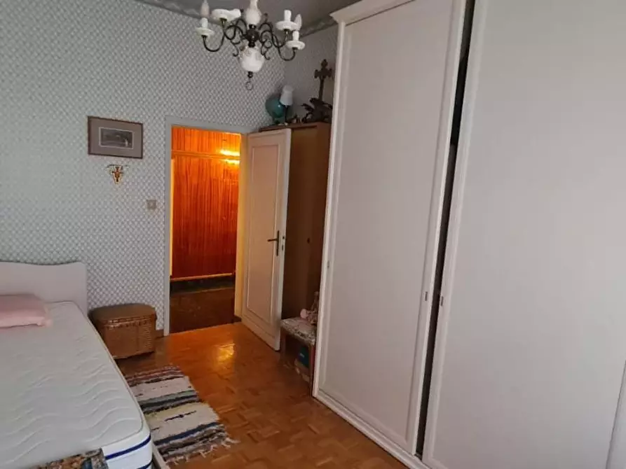 Immagine 26 di Appartamento in vendita  a Livorno